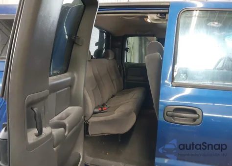 2004 GMC Sierra 1500 Sle z USA, uszkodzony, nr VIN 2GTEK19TX41240671